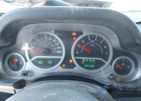 2007 Jeep Wrangler Sahara from USA, damaged, VIN 1J8FA54137L170636